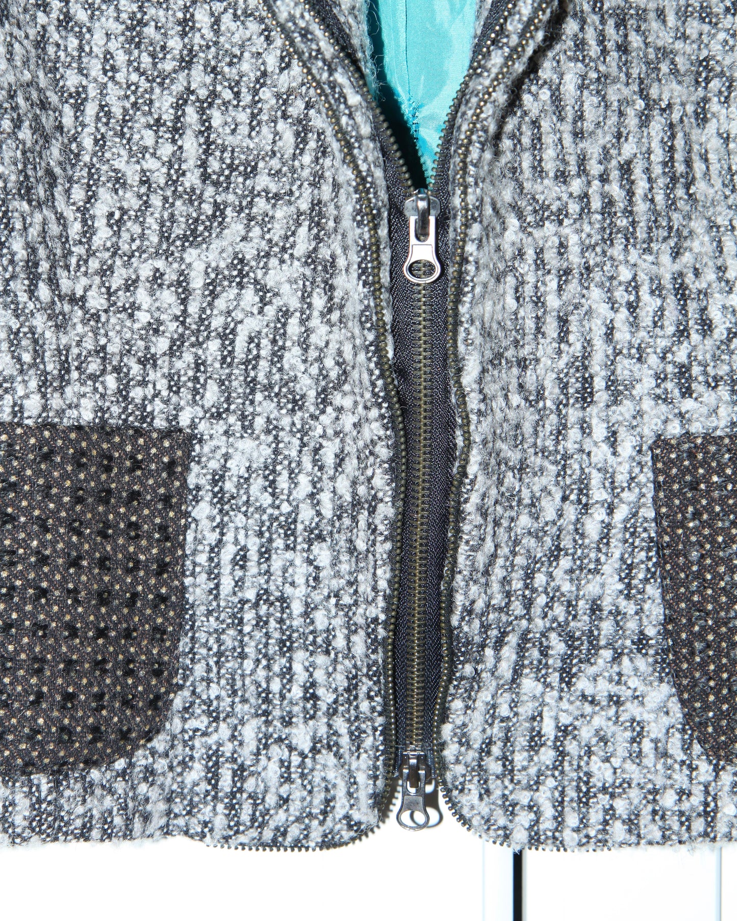 ZIP-UP VEST