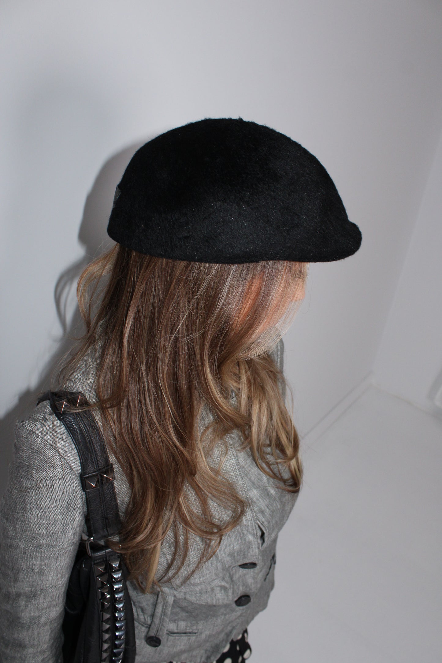 GUCCI BLACK ASCOT CAP
