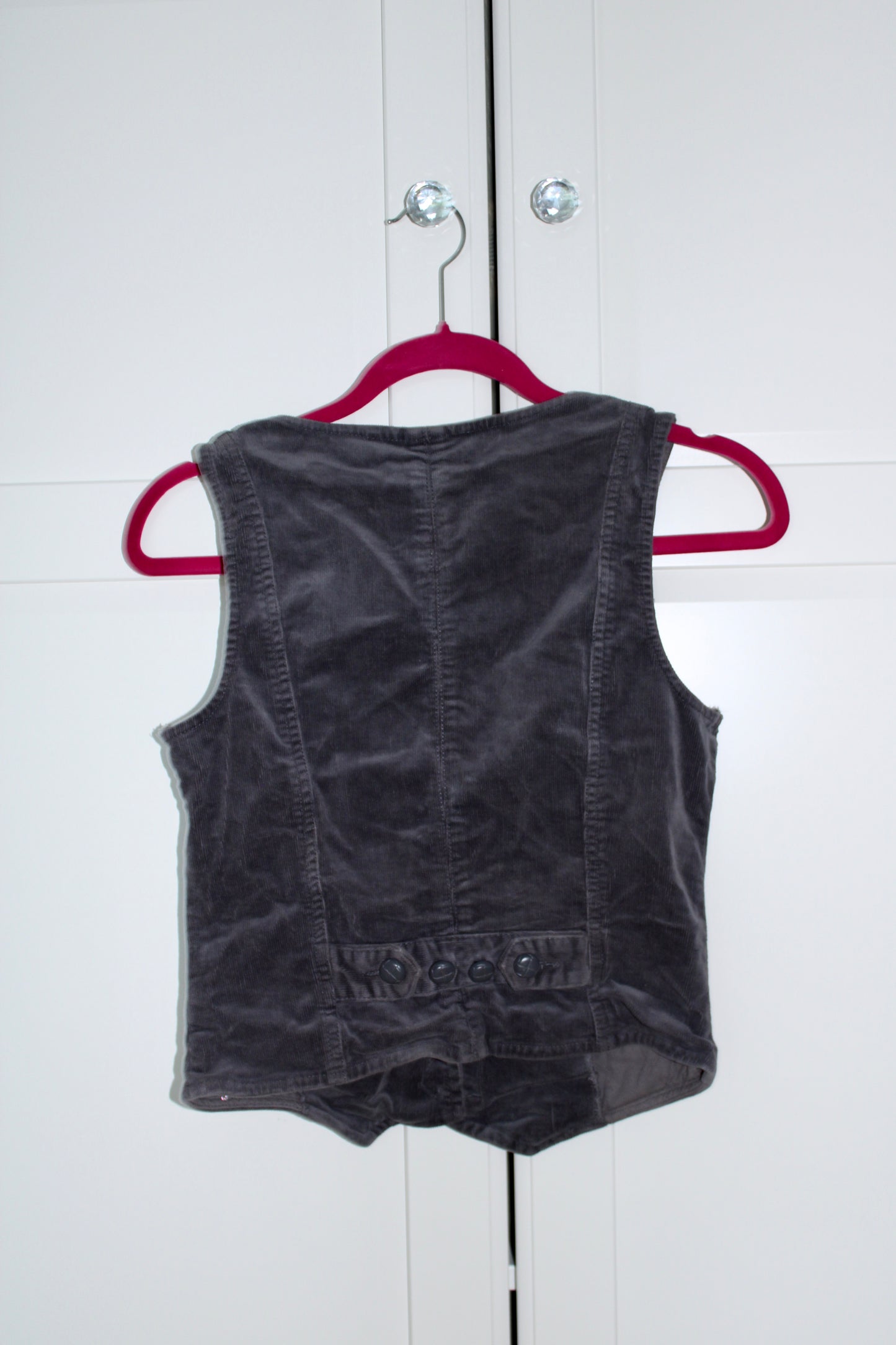 GREY VELVET VEST