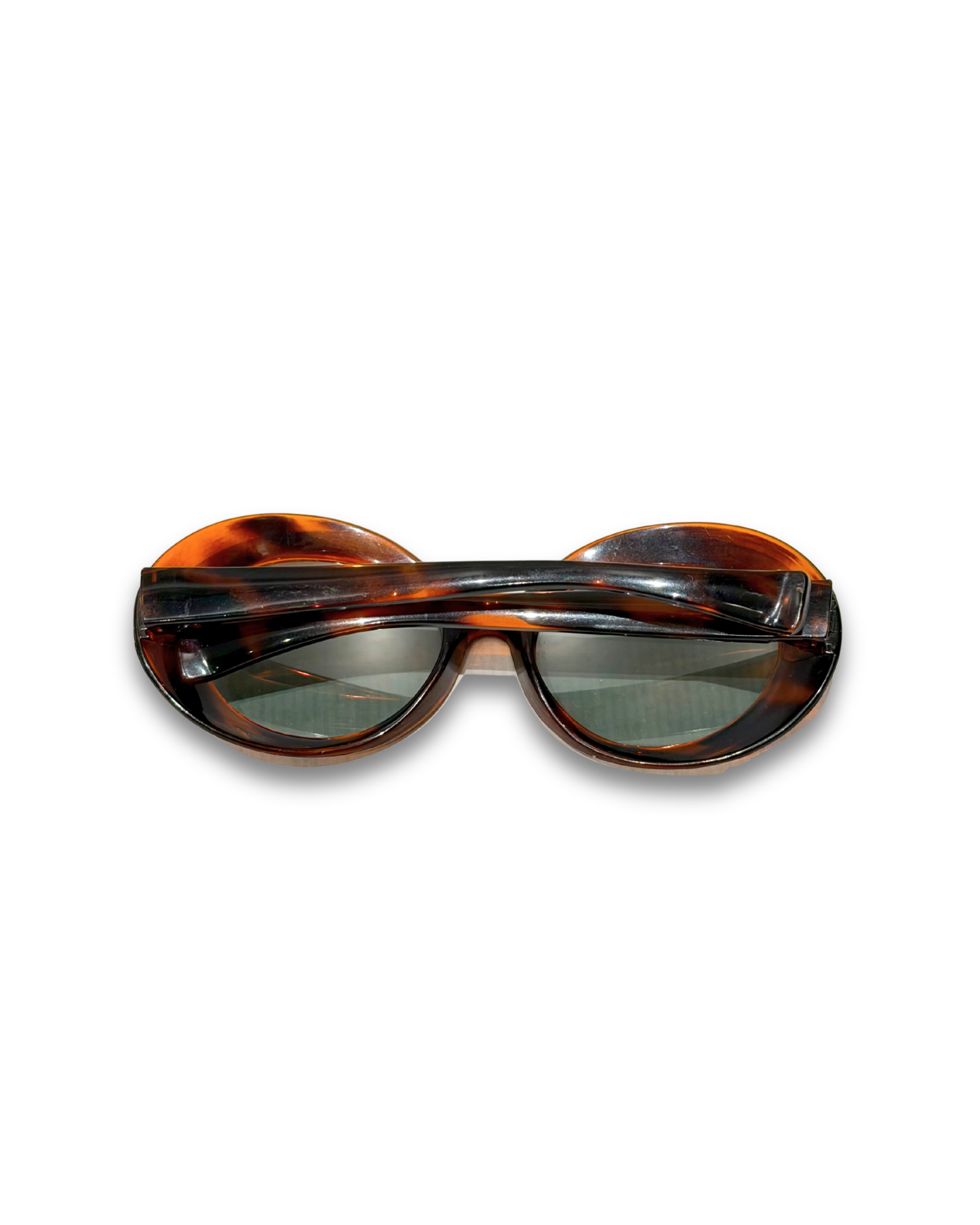 OVAL SUNGLASSES