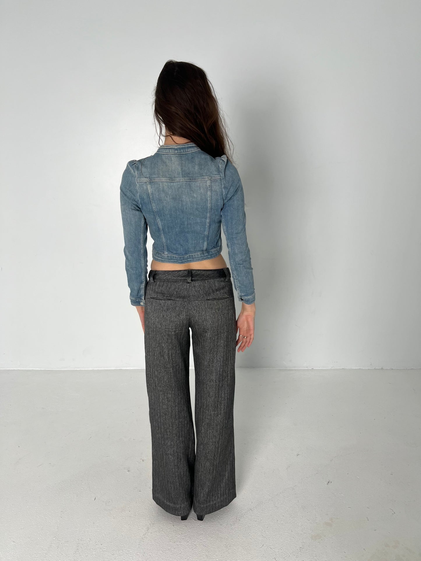 ASYMMETRIC ZIP-UP DENIM JACKET