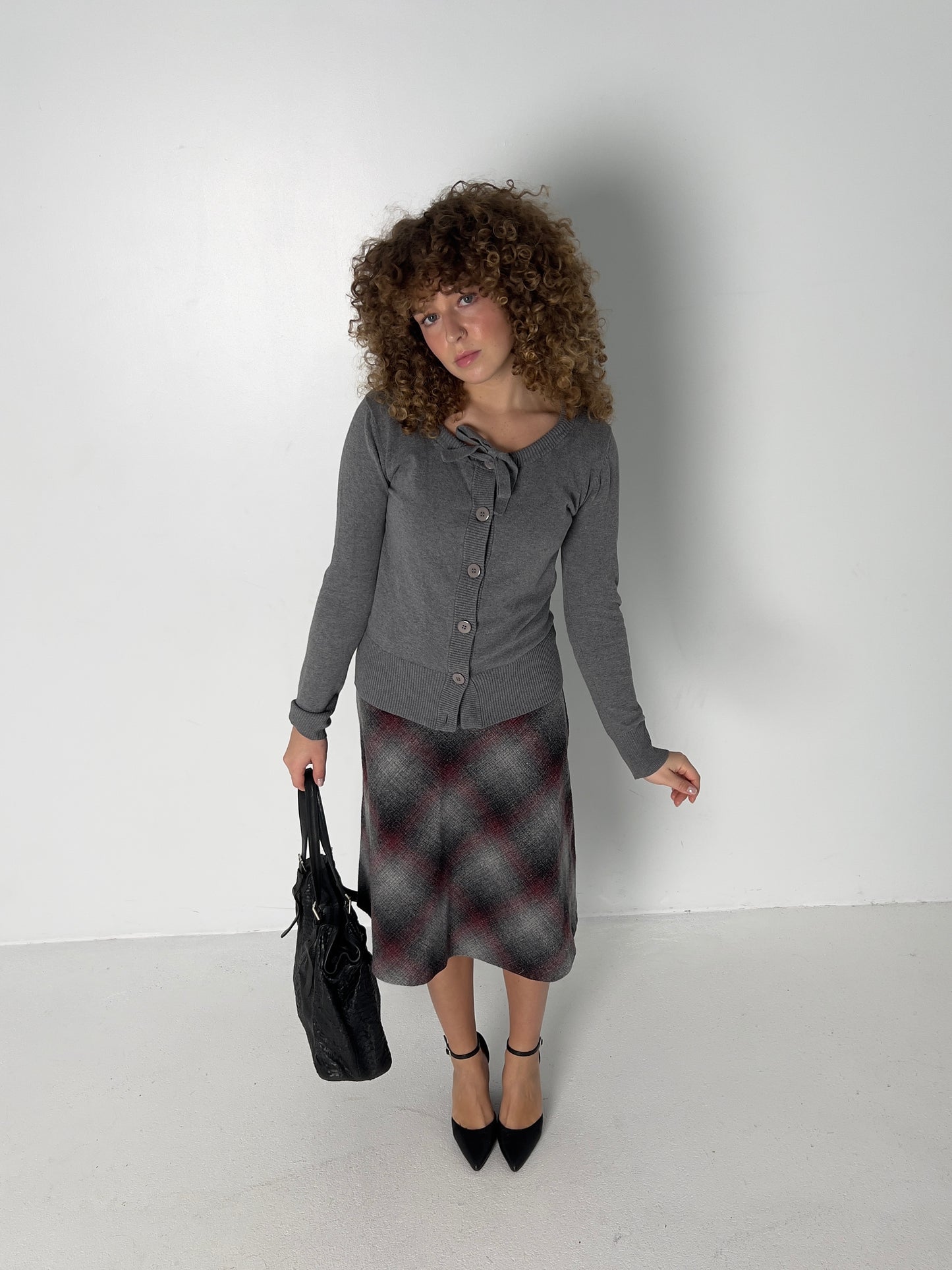 GREY RIBBON CARDIGAN
