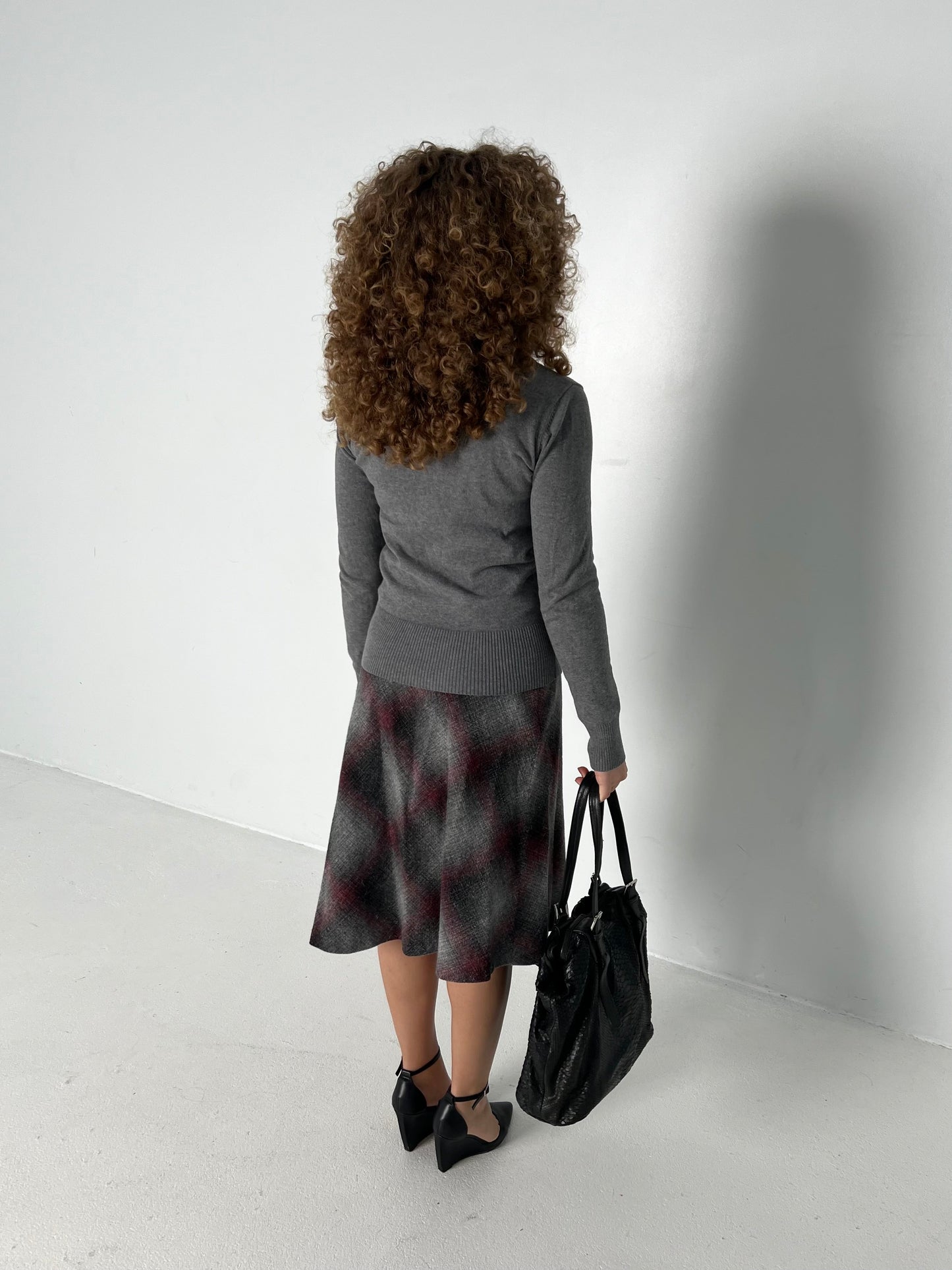 GREY RIBBON CARDIGAN