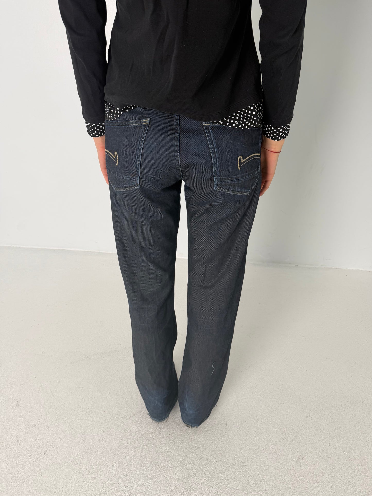 G-STAR RAW STRAIGHT-LEG JEANS