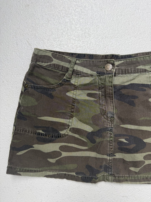 CAMO MINI SKIRT