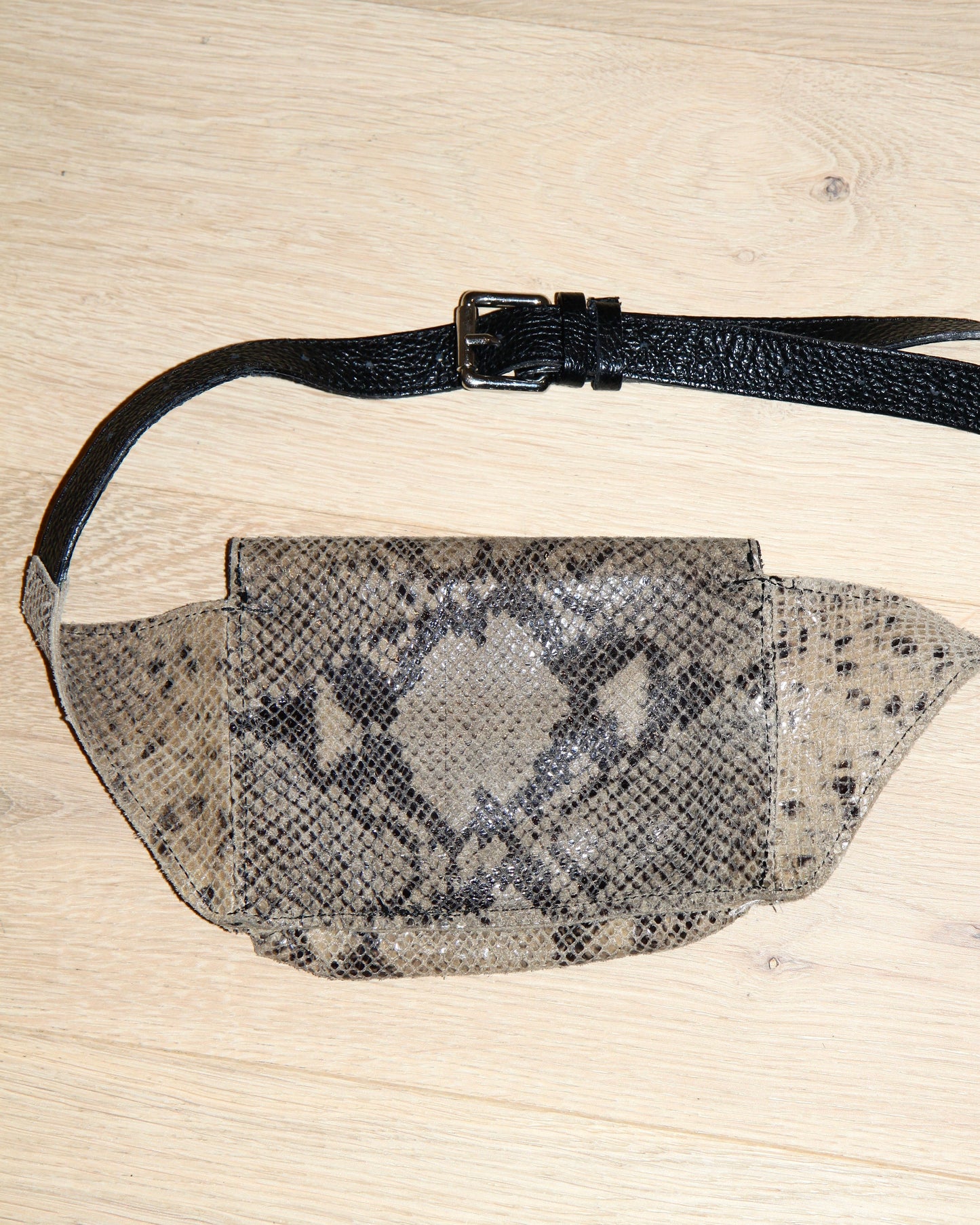 SNAKE PRINT LEATHER WAISTBAG