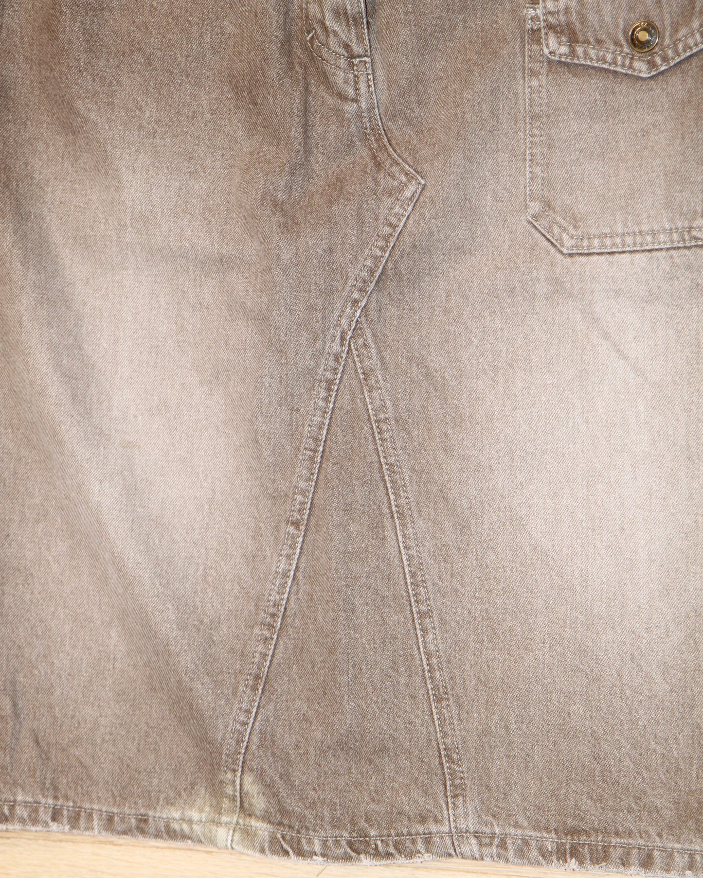 BEIGE DENIM PENCIL SKIRT