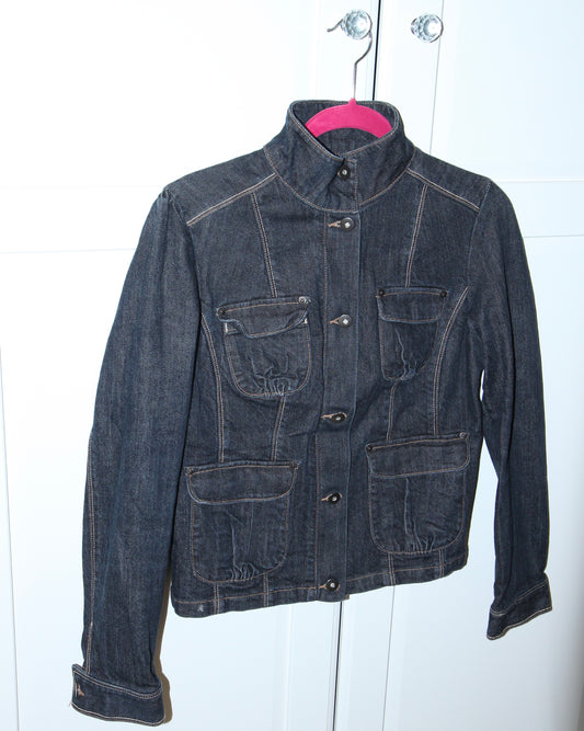 HIGH-COLLAR DENIM JACKET