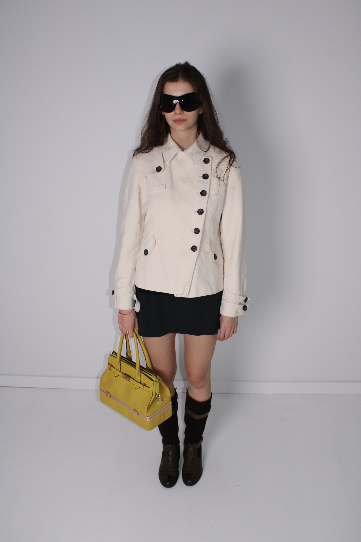 WHITE PEACOAT WITH BLACK BUTTONS