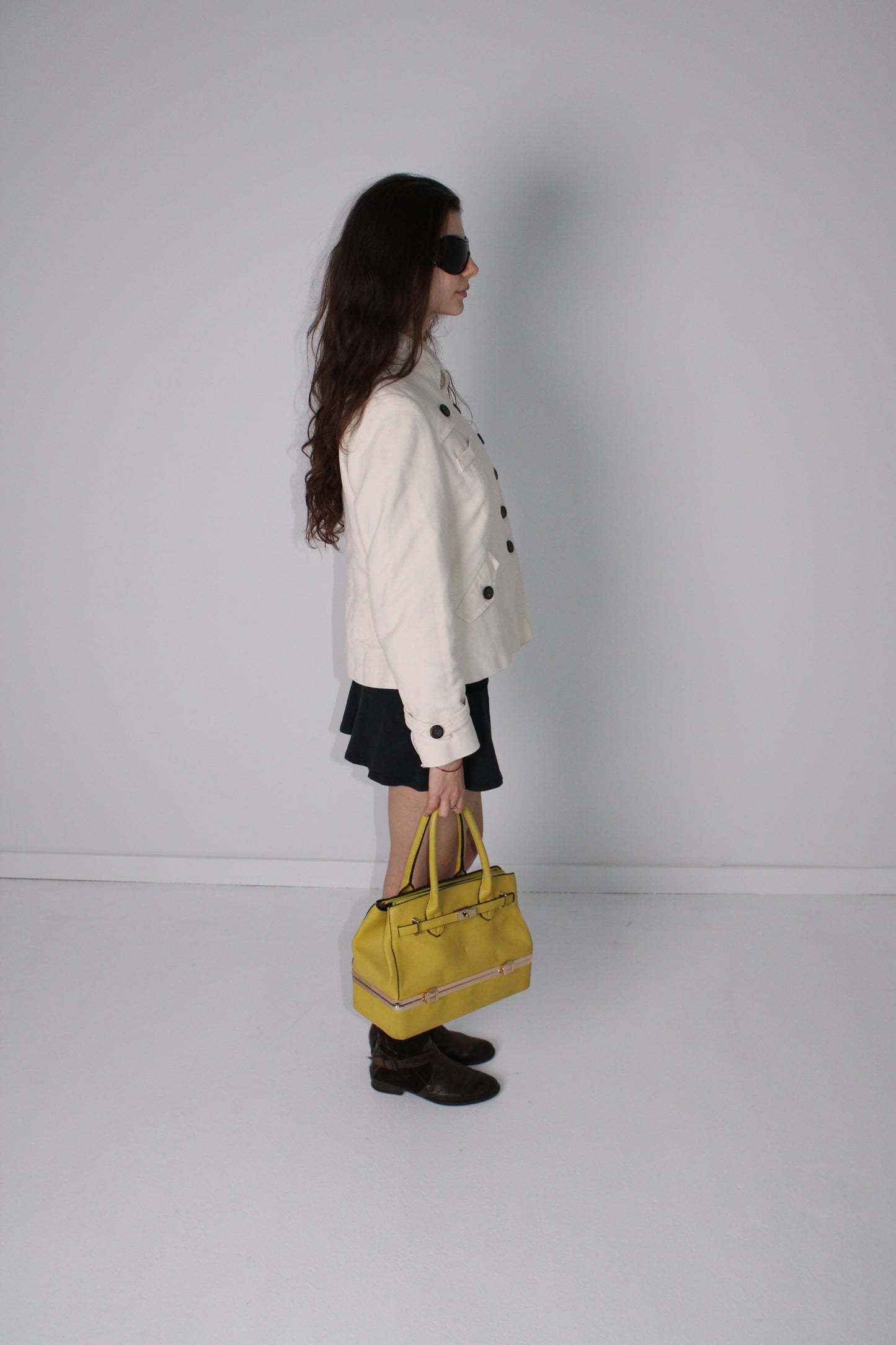 WHITE PEACOAT WITH BLACK BUTTONS