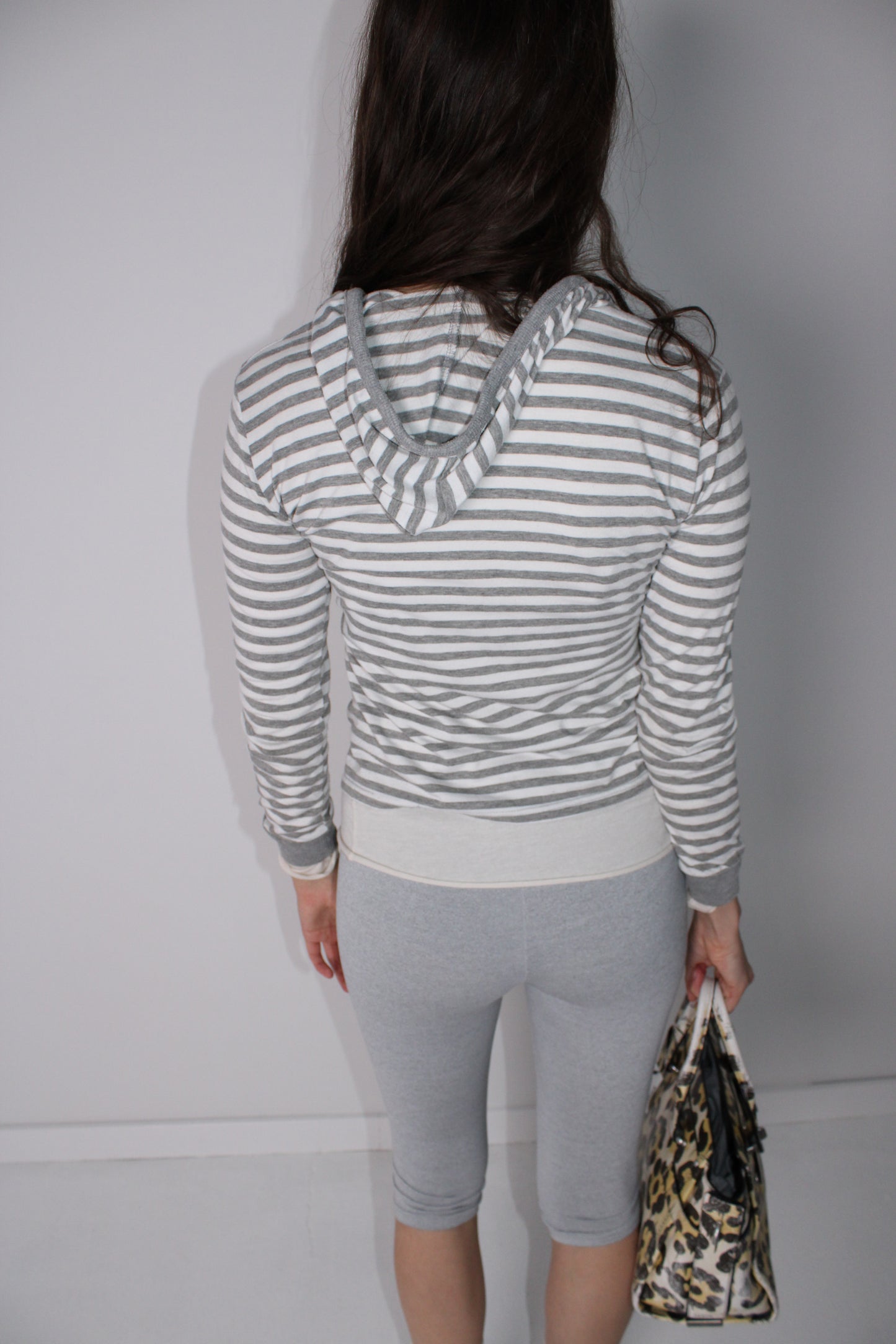 GREY STRIPED ZIP-UP HOODIE