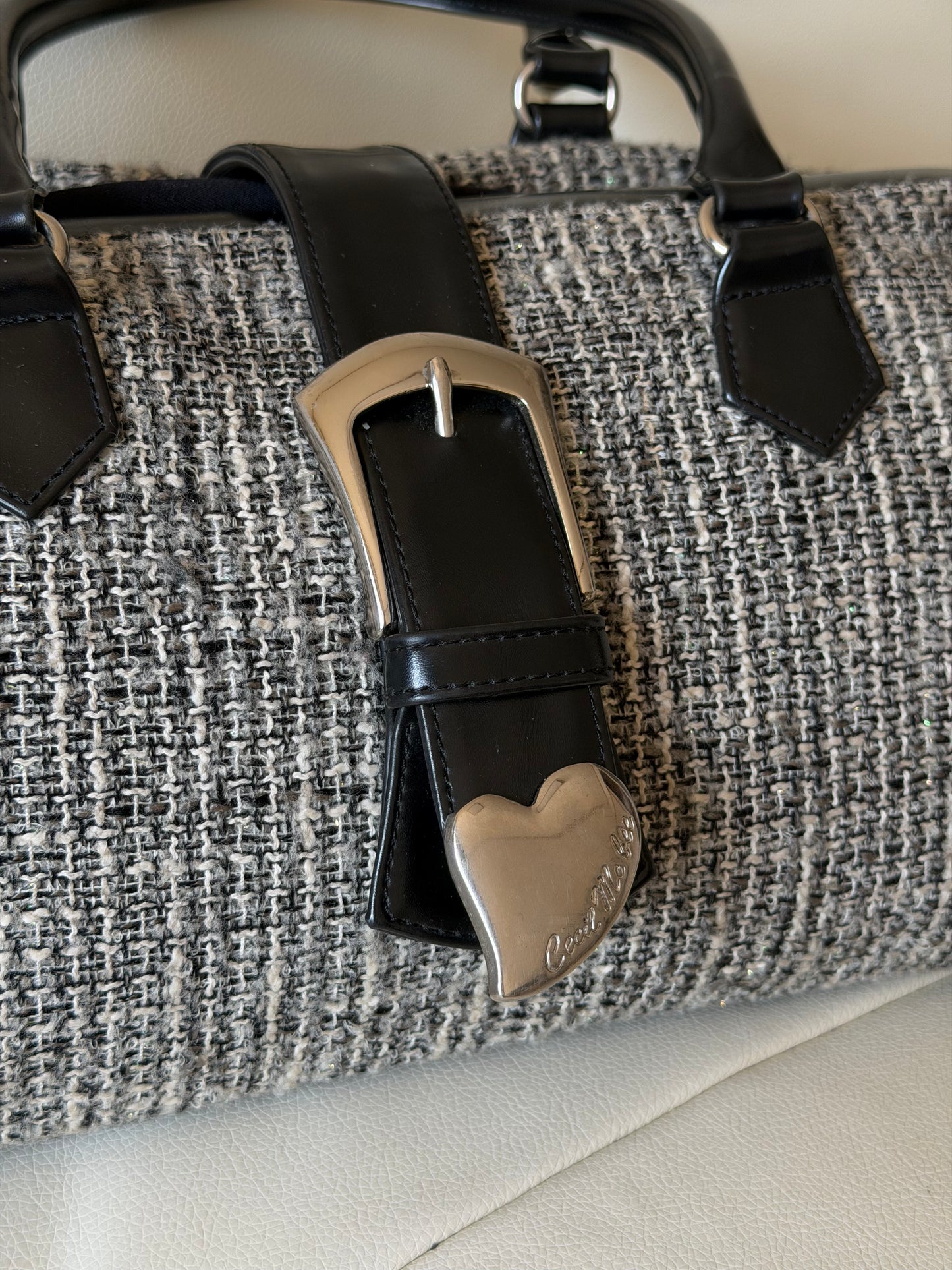 GREY TWEED SHOULDER BAG WITH BELT BUCKLE DETAIL