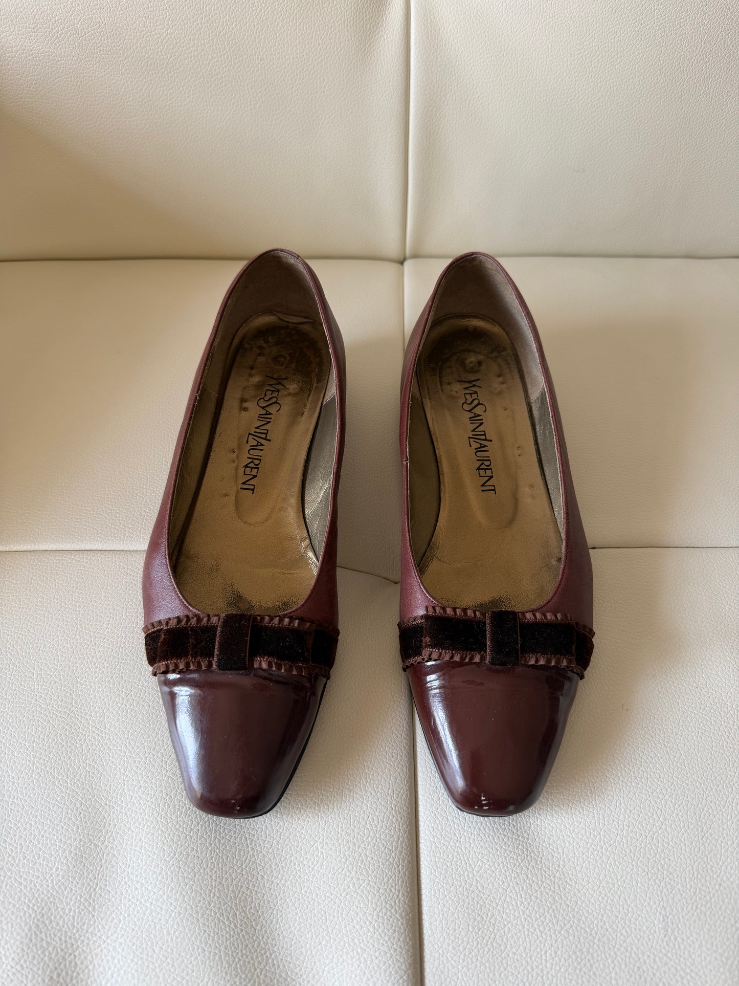 YVES SAINT LAURENT BROWN BOW BALLERINAS
