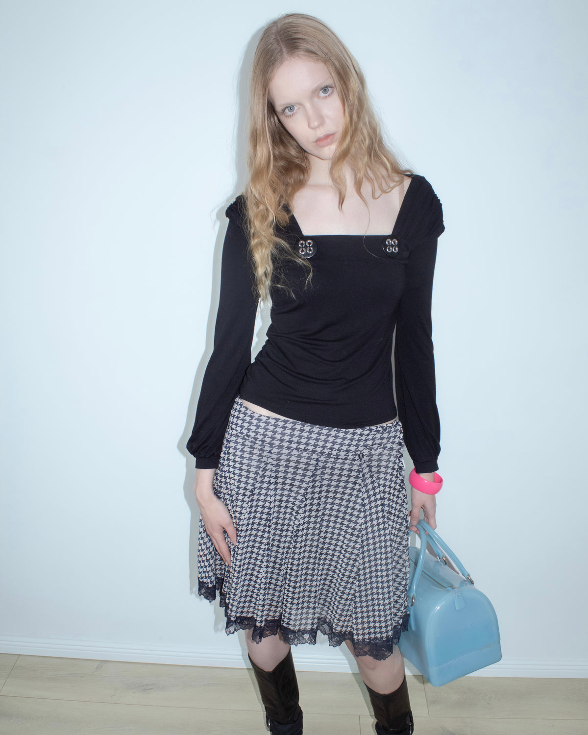 black button detail top