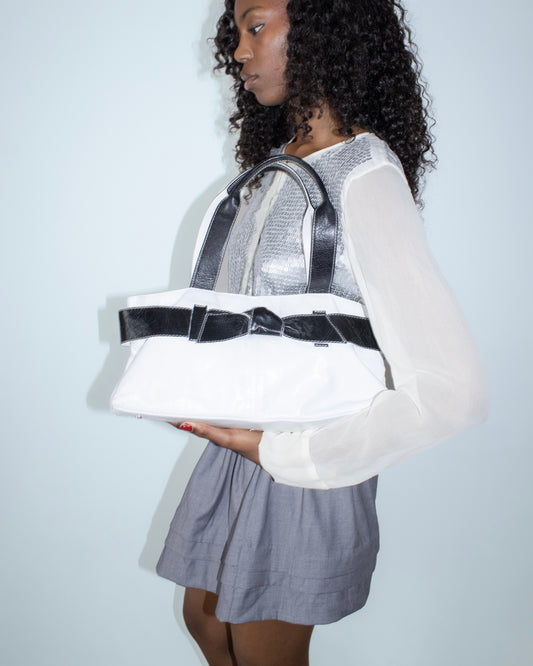 black & white leather bow shoulder bag