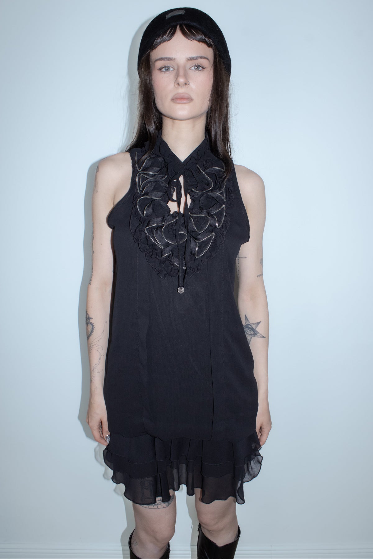 zipper black dress
