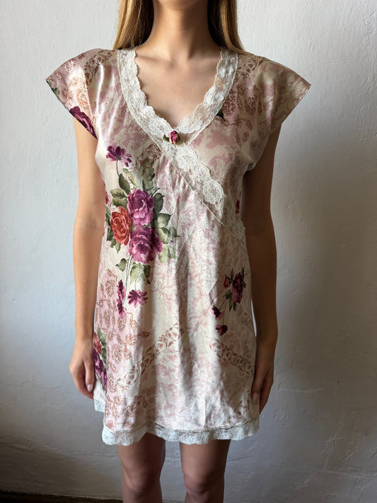 Floral lace trim mini dress with blush floral print