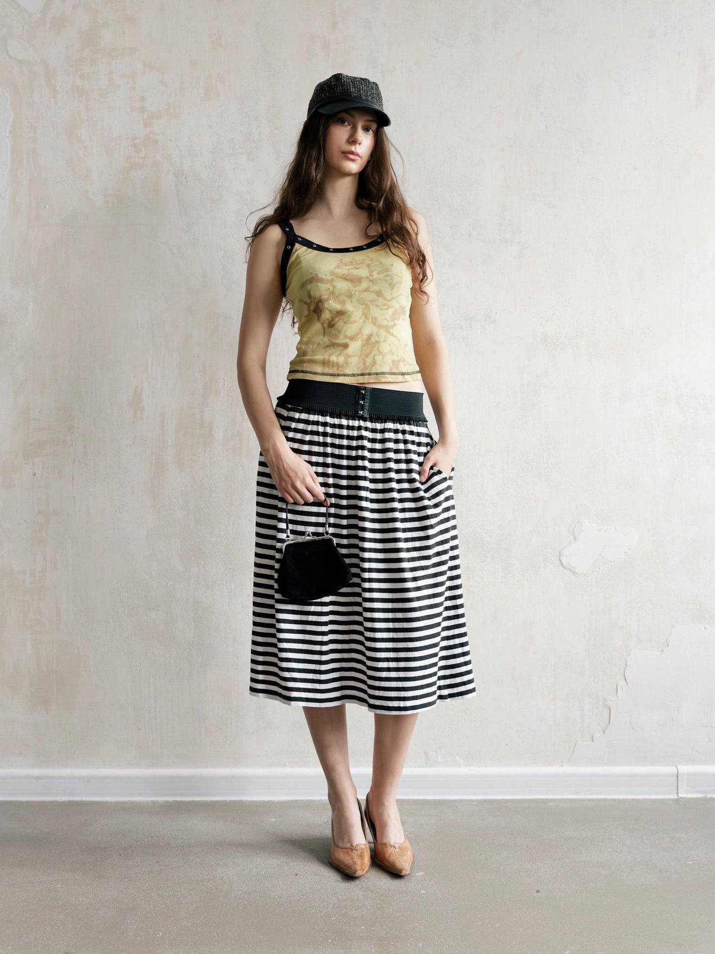 BLACK & WHITE MIDI STRIPED SKIRT