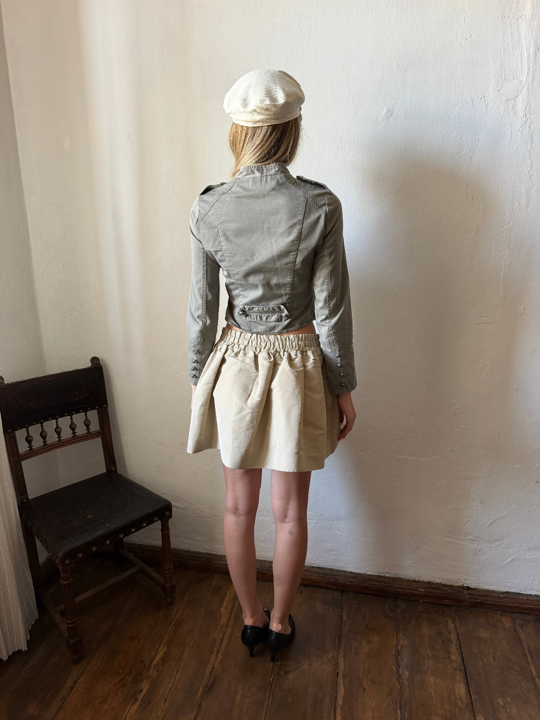 Vintage Valentino beige bubble hem mini skirt