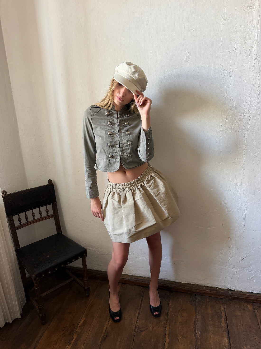Vintage Valentino beige bubble hem mini skirt